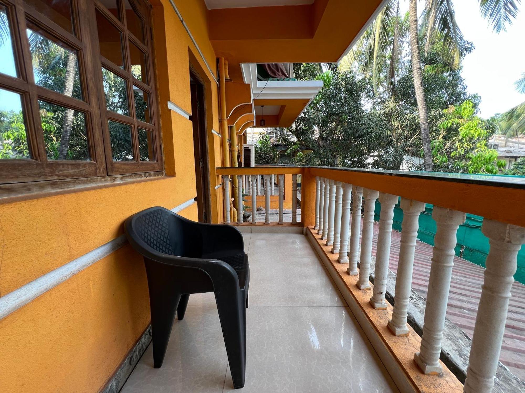 Aura Rooms & Swimming Pool, Calangute Dış mekan fotoğraf